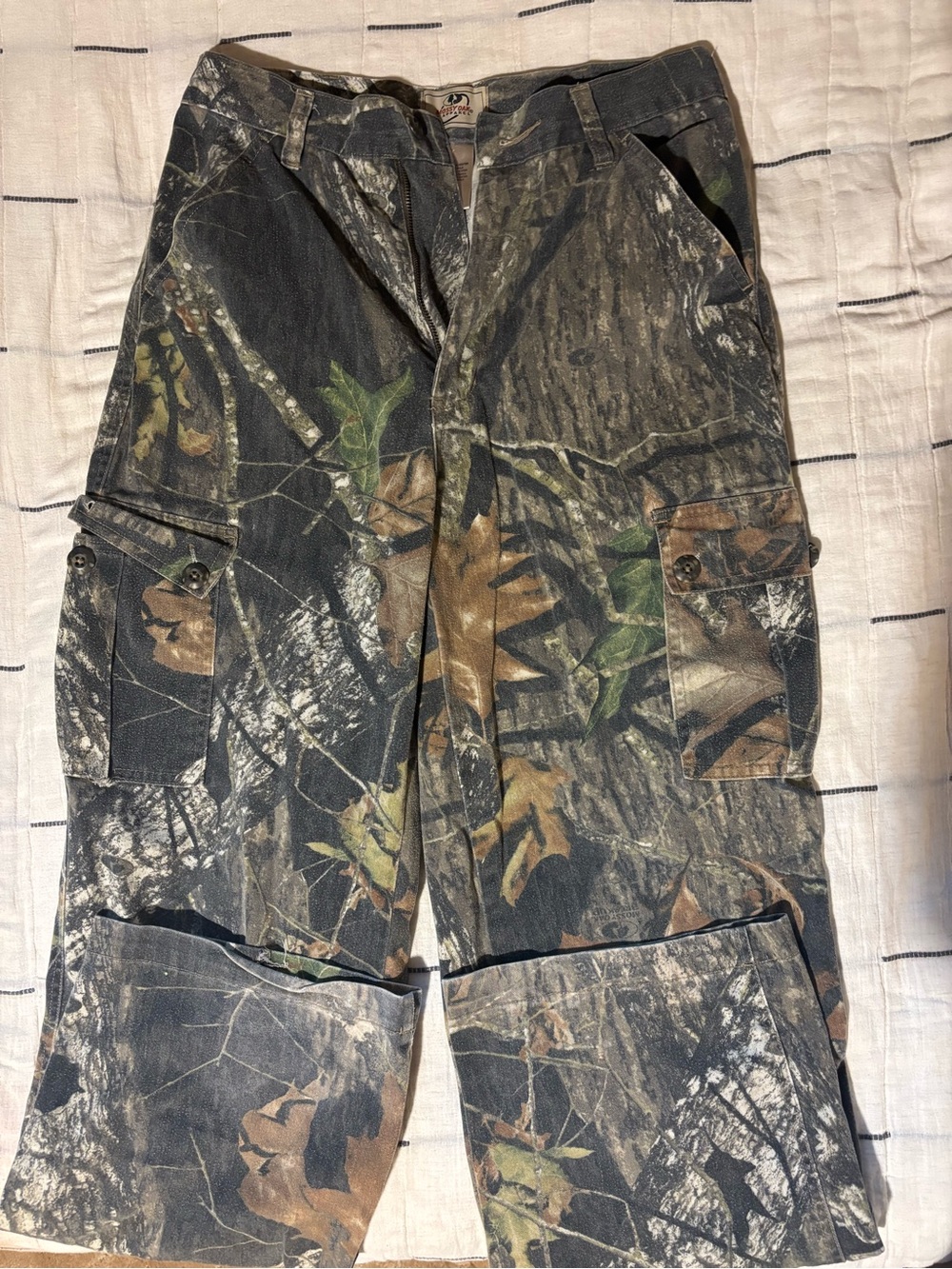 Vintage mossy oak Men's Camouflage Cargo Pants - Realtree-Style Camo